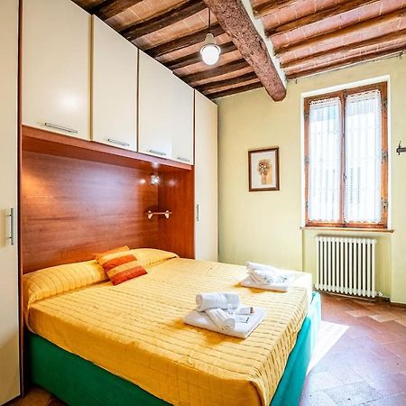The Sunflower Apartment Siena Exterior photo