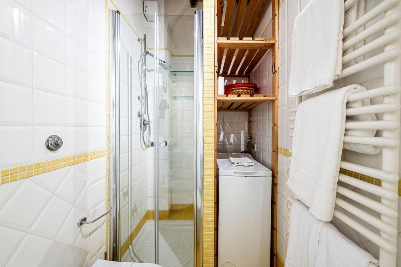 The Sunflower Apartment Siena Exterior photo