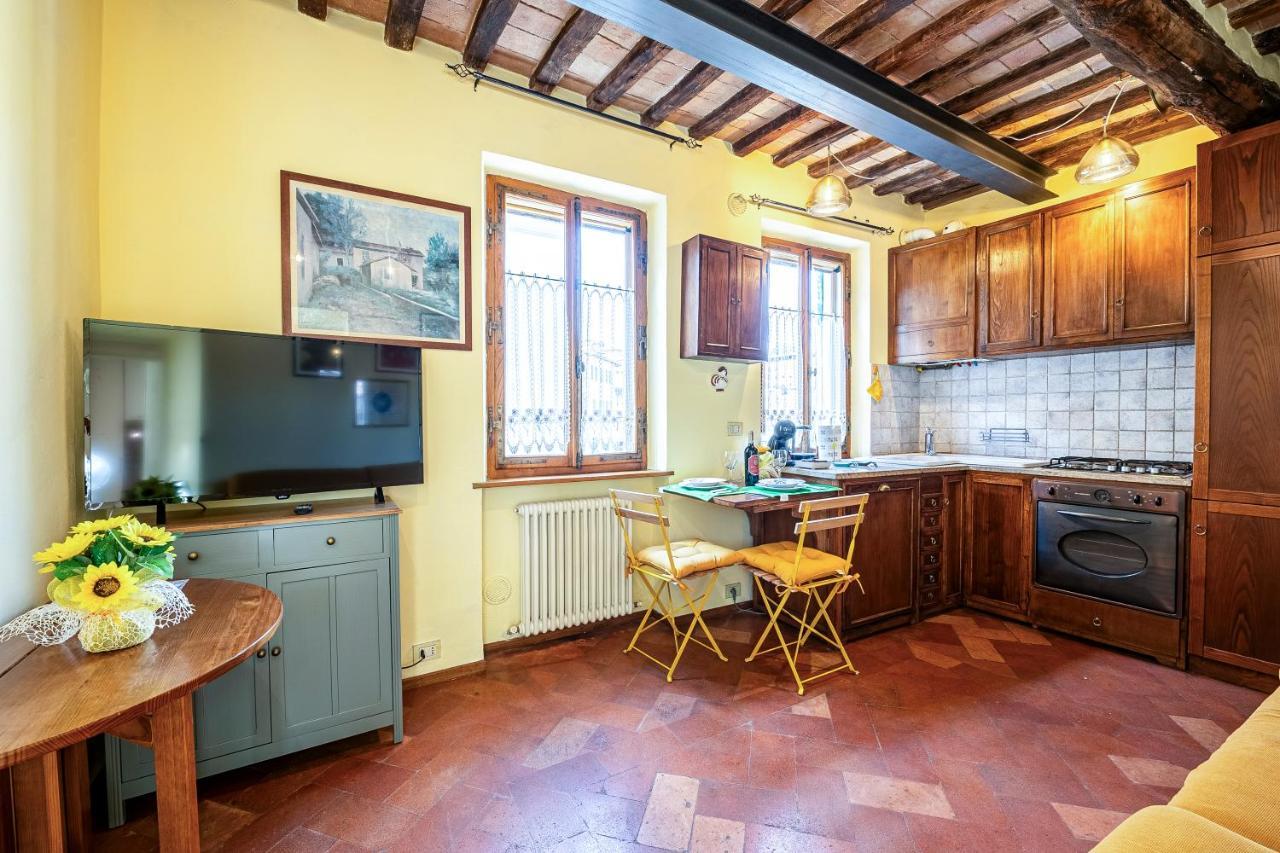 The Sunflower Apartment Siena Exterior photo