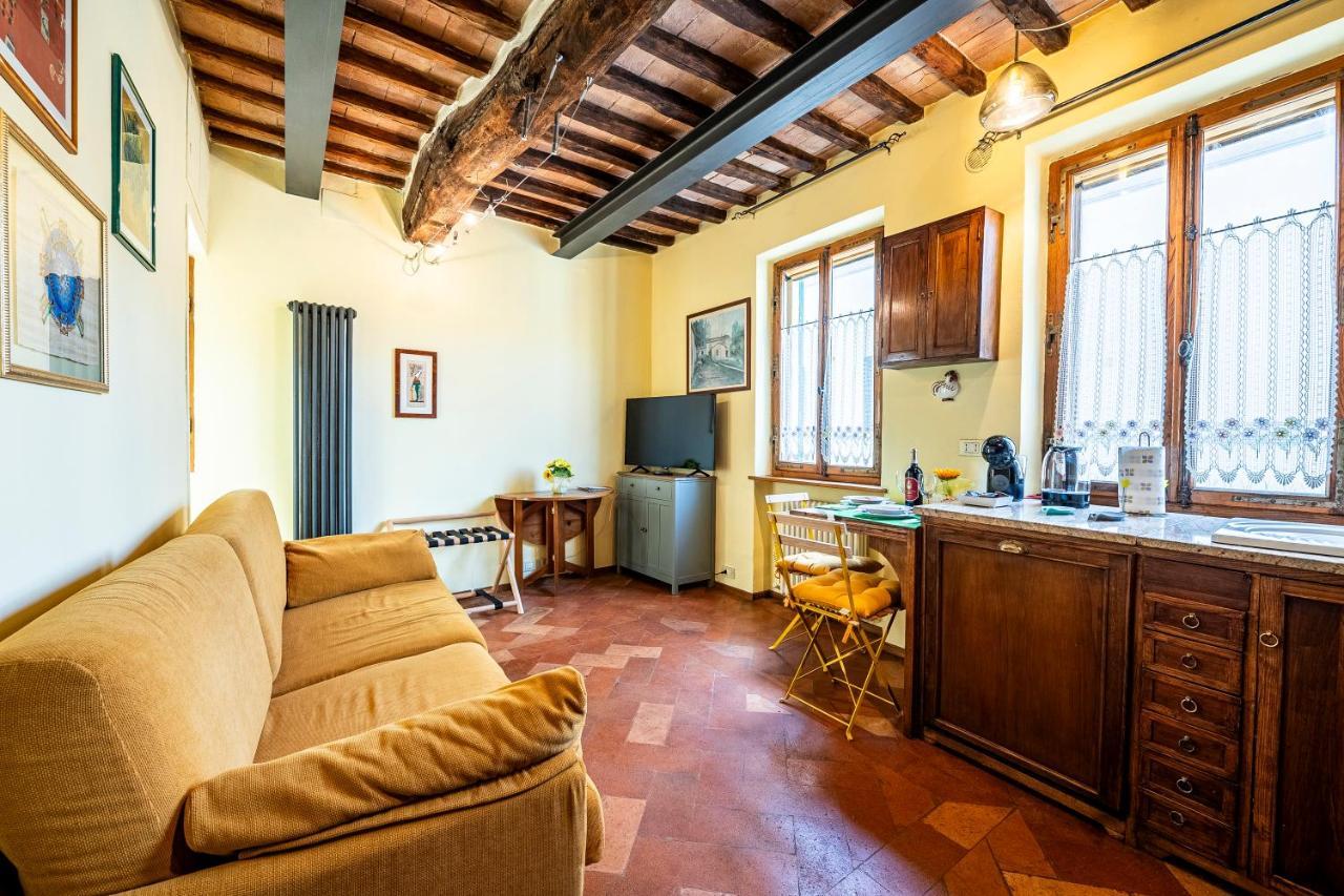 The Sunflower Apartment Siena Exterior photo