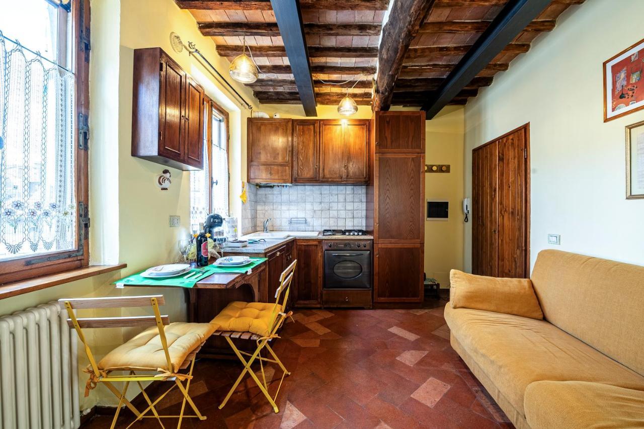 The Sunflower Apartment Siena Exterior photo